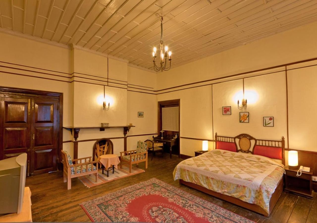 Chevron Rosemount Hotel Ránikhet Kültér fotó