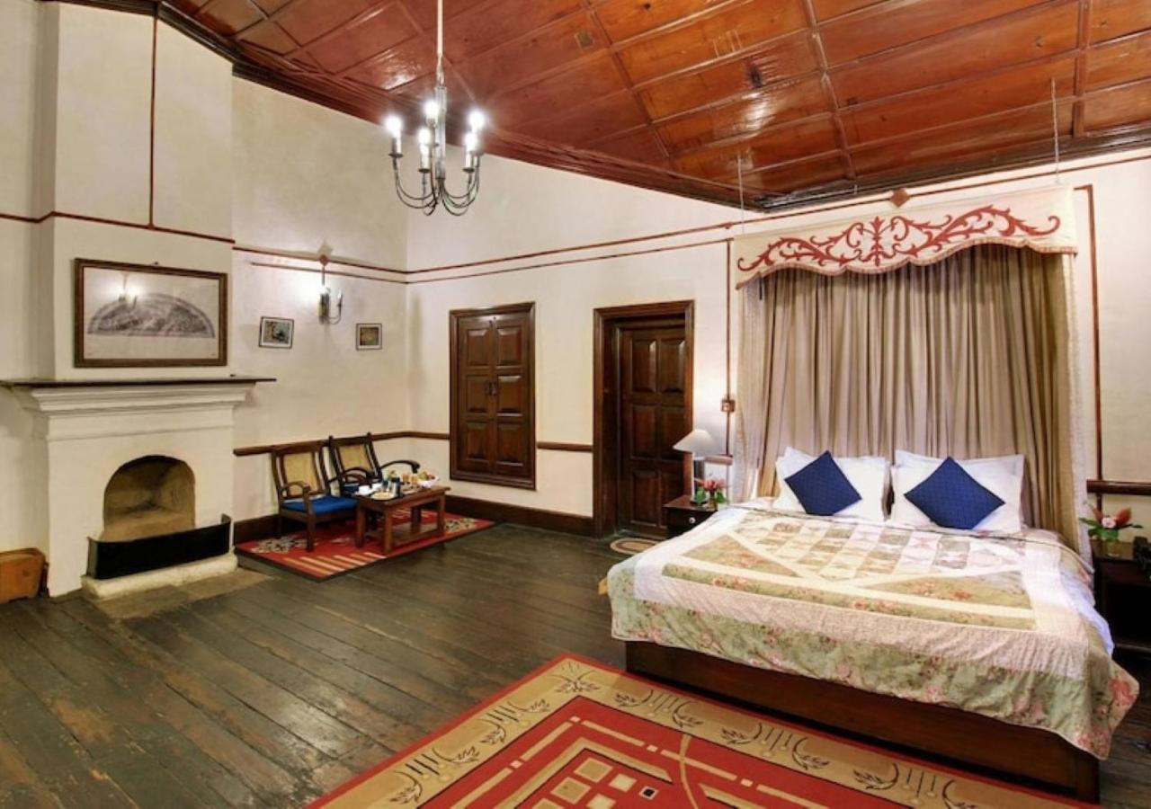 Chevron Rosemount Hotel Ránikhet Kültér fotó